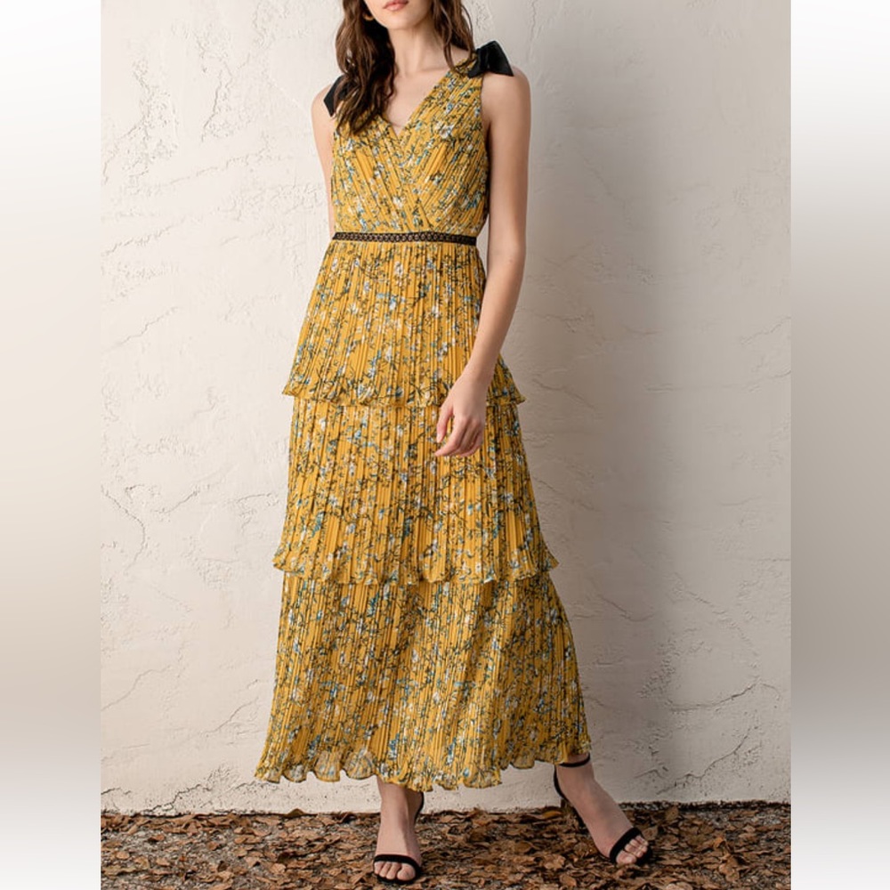 Such Sophistication Yellow Floral Print Pleated Maxi Dress